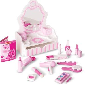 Melissa & Doug make up set